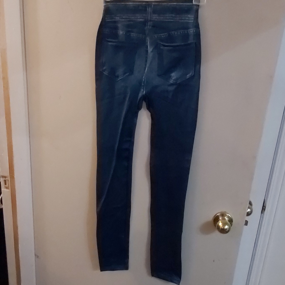 SOLD🌷3 for $25!🌷New jeggings